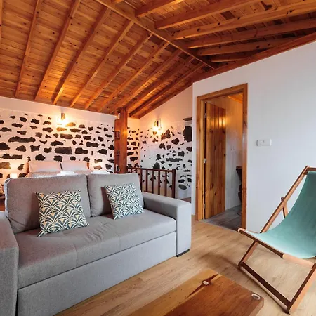 Casas Da Pedreira לאז'ס דו פיקו